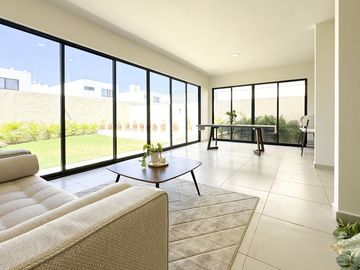 Casa en venta de 3 recamaras en Privada de Conkal