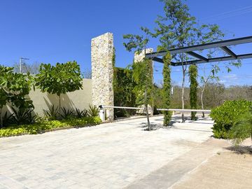 Casa en venta de 3 recamaras en Privada de Conkal