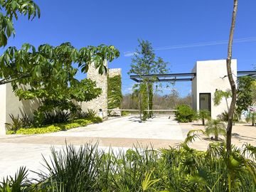 Casa en venta de 3 recamaras en Privada de Conkal