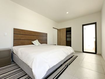 Casa en venta de 3 recamaras en Privada de Conkal