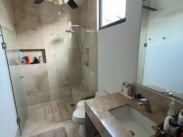 Casa en venta en Yucatán Country Club
