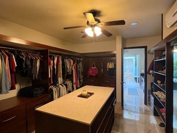 Casa en venta en Yucatán Country Club