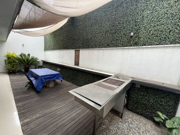 Casa en venta en Ciudad Satélite, Naucalpan.
