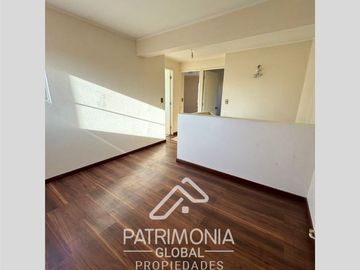 Casa en Venta en Cercano a Valle Lo Campino