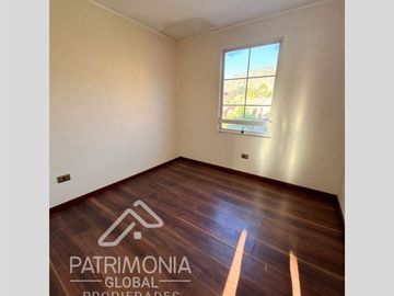 Casa en Venta en Cercano a Valle Lo Campino