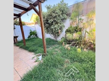 Casa en Venta en Cercano a Valle Lo Campino