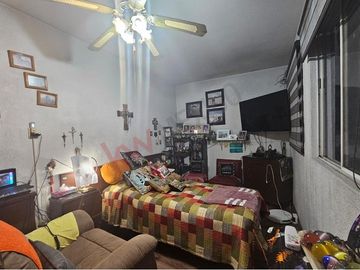 CASA EN VENTA EN LINDAVISTA  sobre Av MONTEVIDEO