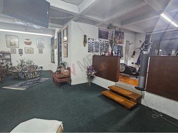CASA EN VENTA EN LINDAVISTA  sobre Av MONTEVIDEO