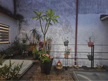 CASA EN VENTA EN LINDAVISTA  sobre Av MONTEVIDEO