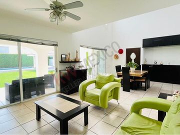 CASA AMPLIA Y LUMINOSA CON BOVEDA CATALANA EN VENTA EN LOMAS DE COCOYOC