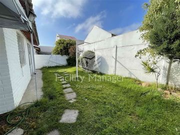 Casa en Venta en Rodolfo Wagenknecht con Victor Salas