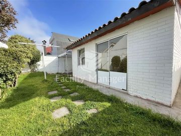 Casa en Venta en Rodolfo Wagenknecht con Victor Salas