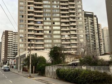 Departamento en Venta en Vicuña Mackenna Oriente 6553