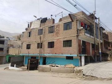 En venta amplia casa de 3 pisos en ATE