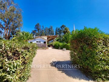 Hermosa parcela de 10.000 m/2 en Condominio La Foresta de Zapallar