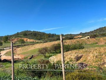 Hermosa parcela en Condominio La Foresta de Zapallar