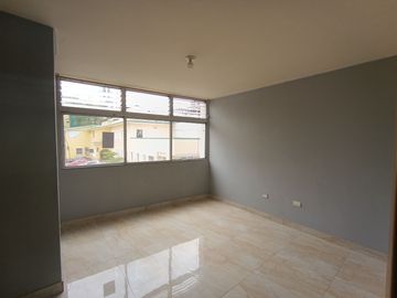 Departamento en  venta en centro de Guayaquil, calles Mendiburo y Rocafuerte GabR