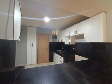 Departamento en  venta en centro de Guayaquil, calles Mendiburo y Rocafuerte GabR