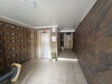 Departamento en  venta en centro de Guayaquil, calles Mendiburo y Rocafuerte GabR