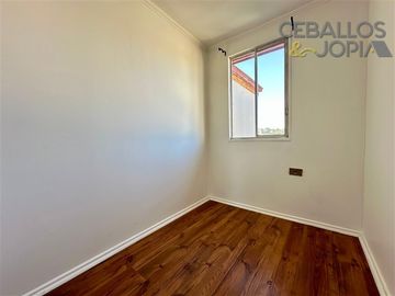 Casa en Venta en Avenida San Enrique, Villa Alemana