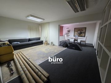 EDIFICIO COMPLETO EN VENTA EN SAN ISIDRO INICIALMENTE RESIDENCIAL HOY OFICINAS