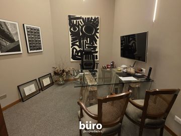 EDIFICIO COMPLETO EN VENTA EN SAN ISIDRO INICIALMENTE RESIDENCIAL HOY OFICINAS