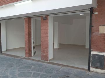 Local Comercial - Alvear esq.  Av. Entre Rios - Salta