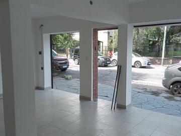 Local Comercial - Alvear esq.  Av. Entre Rios - Salta