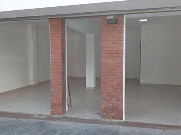 Local Comercial - Alvear esq.  Av. Entre Rios - Salta