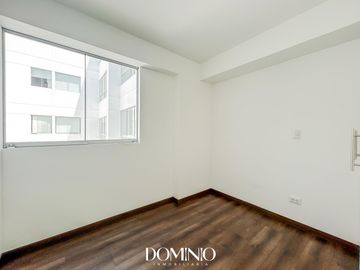 Venta departamento en estreno limite Surco con Miraflores