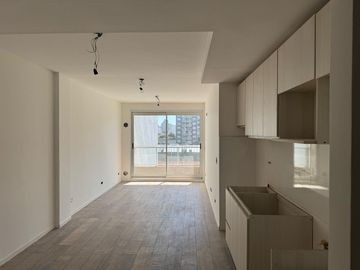 Monoambiente en  Venta. Contrafrente 8 C. Boedo