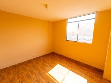 Vendo Depa en Condominio El Olivar, Av. Beta, Los Olivos