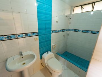 Vendo Depa en Condominio El Olivar, Av. Beta, Los Olivos