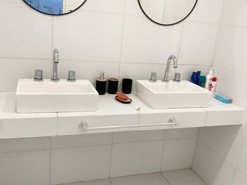 CASA EN VENTA, 4 AMBIENTES, SAN SEBASTIAN, AREA 13