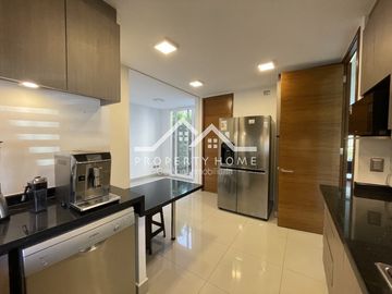 CASA CHAMISERO 3 D + SERVICIO + PISCINA + QUINCHO