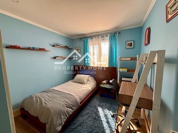 CASA 4 DORM + SERVICIO LAS FLORES