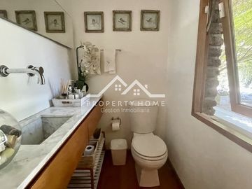 MARAVILLOSA CASA SOLIDA EN VENTA LO ARCAYA-BRISAS-CHICUREO