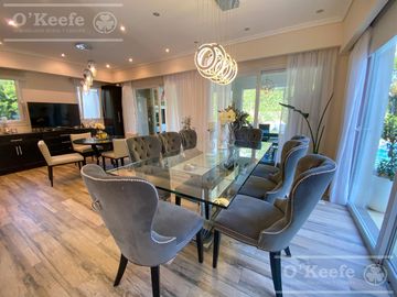 Casa en venta en Fincas de Hudson de 5 ambientes Hudson  Berazategui