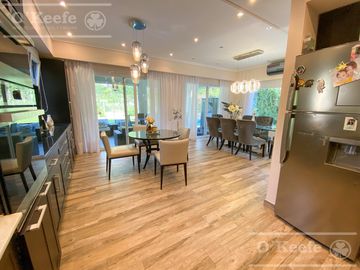Casa en venta en Fincas de Hudson de 5 ambientes Hudson  Berazategui
