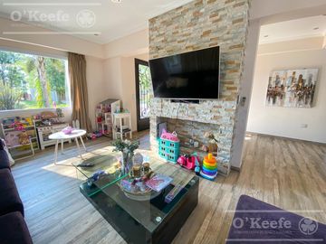 Casa en venta en Fincas de Hudson de 5 ambientes Hudson  Berazategui