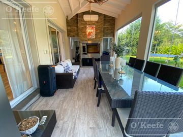 Casa en venta en Fincas de Hudson de 5 ambientes Hudson  Berazategui