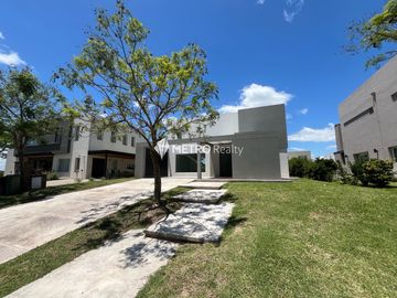 Casa en venta 3 dormitorios en lote interno en Vistas de Puertos Escobar