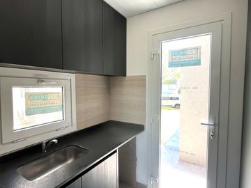 Casa en venta 3 dormitorios en lote interno en Vistas de Puertos Escobar