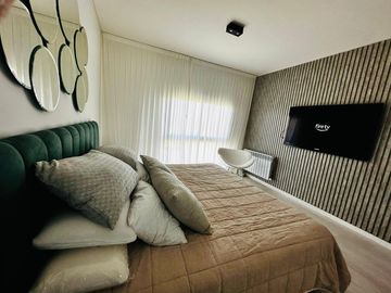 Departamento en Venta  3 ambientes con amarra- Villanueva Barrio Nautico Canal