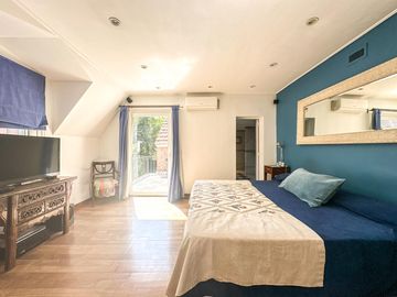 Casa en venta 4 dormitorios Las Lomas de San Isidro con Quincho, Pileta y Cocheras