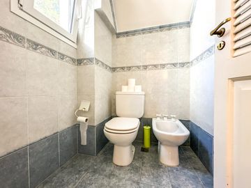 Casa en venta 4 dormitorios Las Lomas de San Isidro con Quincho, Pileta y Cocheras