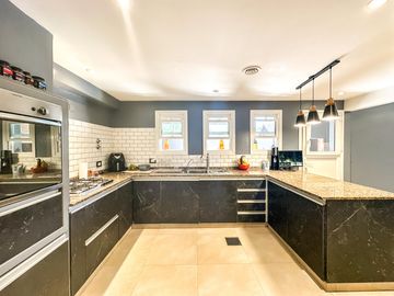 Casa en venta 4 dormitorios Las Lomas de San Isidro con Quincho, Pileta y Cocheras