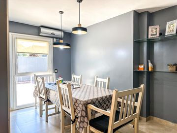 Casa en venta 4 dormitorios Las Lomas de San Isidro con Quincho, Pileta y Cocheras
