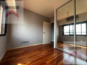Departamento con 3 dormitorios en Caballito, con cochera y baulera!
