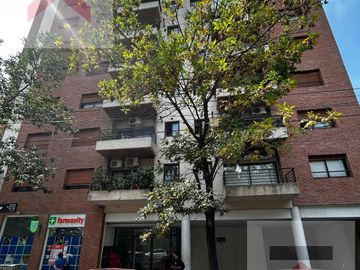 Departamento con 3 dormitorios en Caballito, con cochera y baulera!